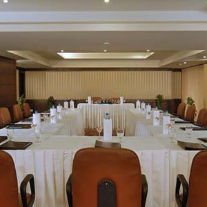fortune-resort-grace-mussoorie-conference-hall